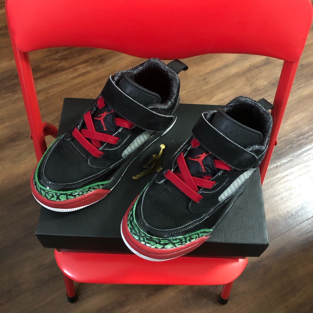 Jordan Spizike Low PS